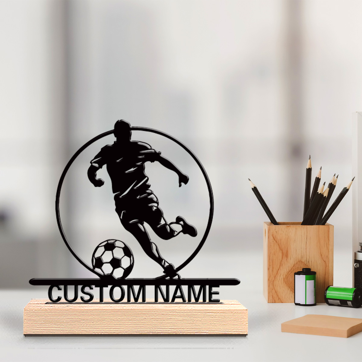 Office Furniture Brands - Personalisierte Fußballspieler-Metallstatue mit Namen, Holzsockel Tischdekoration,